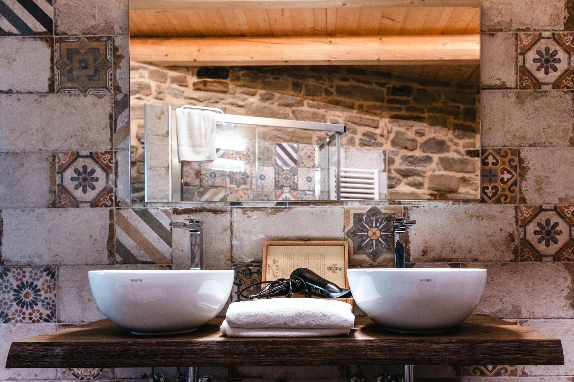 Albergo Del Bramante Roccaverano Luaran gambar
